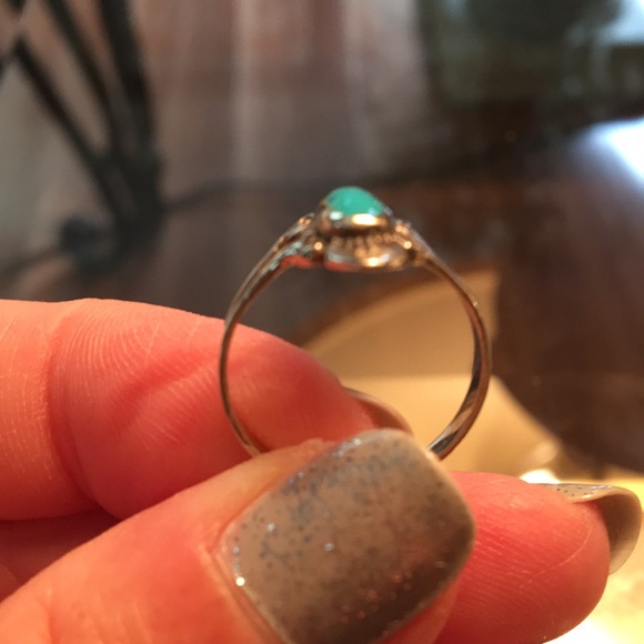 Ring - Picture 4 of 4